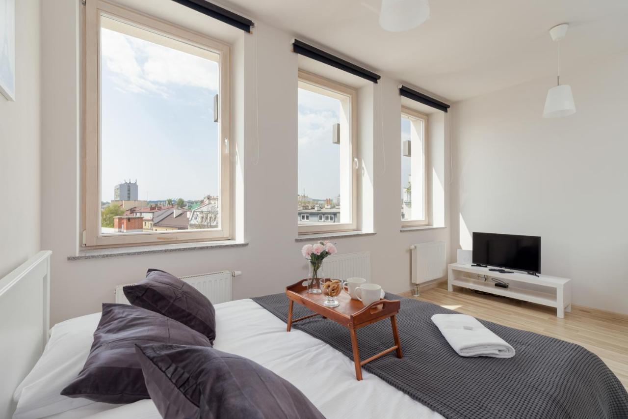 Lea Apartments Krakow Krowodrza By Noclegi Renters Εξωτερικό φωτογραφία