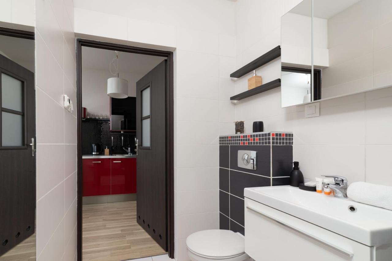 Lea Apartments Krakow Krowodrza By Noclegi Renters Εξωτερικό φωτογραφία