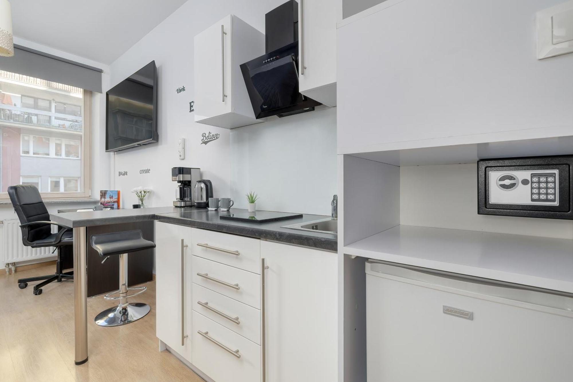 Lea Apartments Krakow Krowodrza By Noclegi Renters Εξωτερικό φωτογραφία